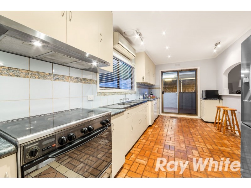 13 Butlers Road, Ferntree Gully VIC 3156