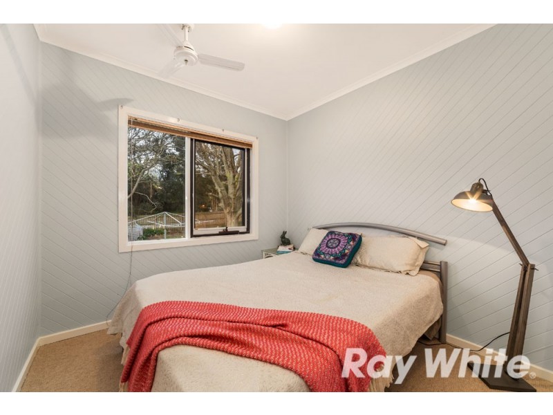 13 Butlers Road, Ferntree Gully VIC 3156