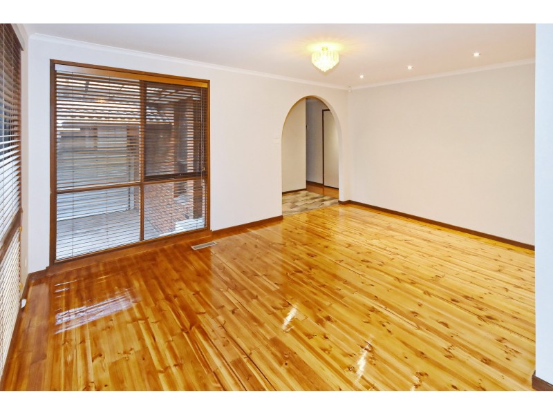 2 Mariposa Court, Wantirna South VIC 3152