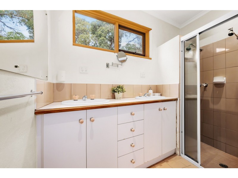 53 Clarence Road, Wantirna VIC 3152