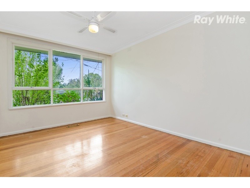 57 Ireland Avenue, Wantirna South VIC 3152