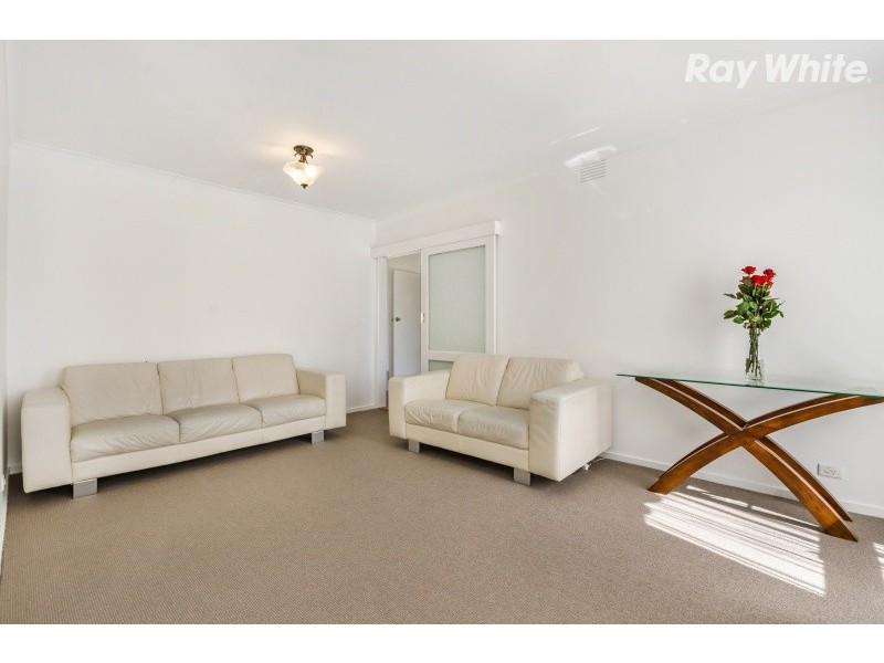 5 Saxon Avenue, Wantirna VIC 3152