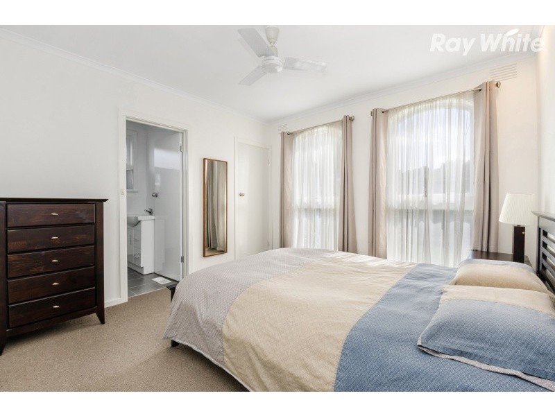 5 Saxon Avenue, Wantirna VIC 3152