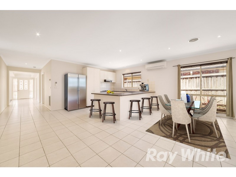 43 Jamieson Way, Berwick VIC 3806