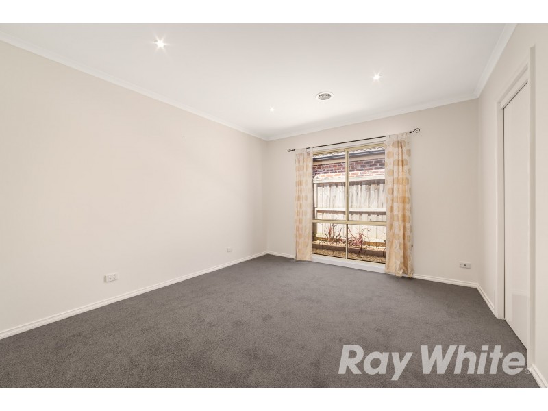 43 Jamieson Way, Berwick VIC 3806