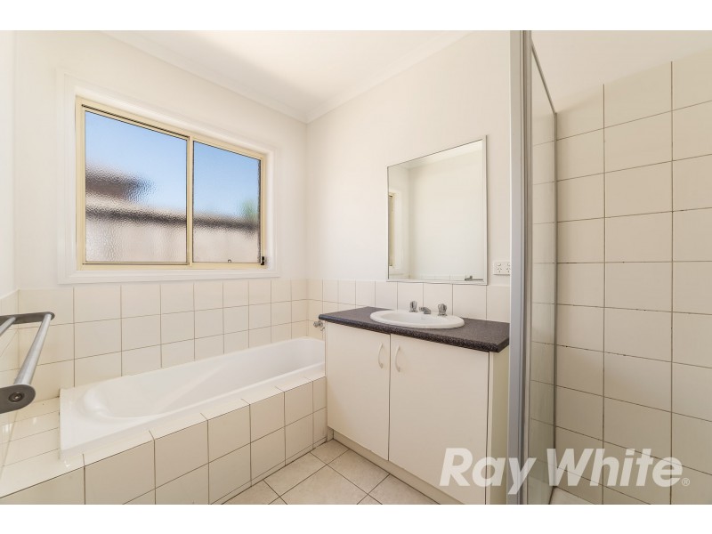 43 Jamieson Way, Berwick VIC 3806