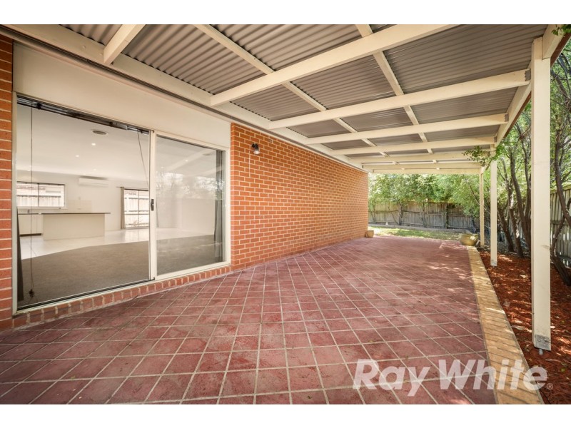 43 Jamieson Way, Berwick VIC 3806