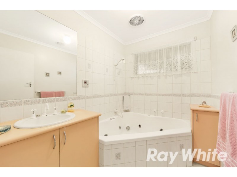 68 Churinga Avenue, Mitcham VIC 3132