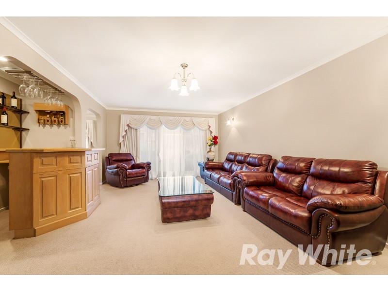 93 Old Orchard Drive, Wantirna South VIC 3152