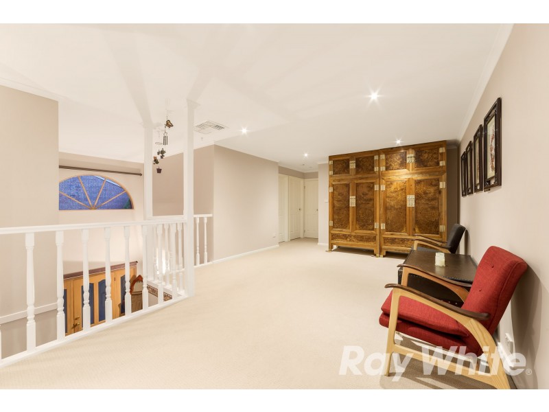 93 Old Orchard Drive, Wantirna South VIC 3152