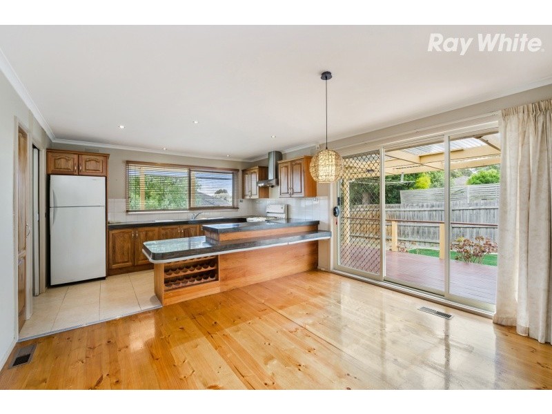 25 Saxon Avenue, Wantirna VIC 3152