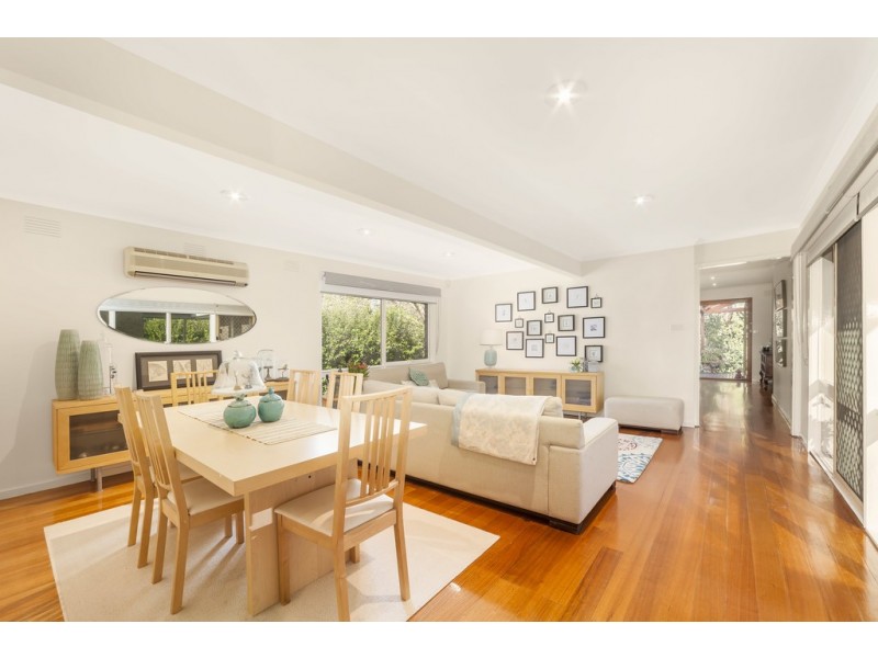 55 Collendina Crescent, Scoresby VIC 3179