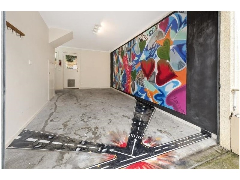 10 Birch Lane, Kensington VIC 3031