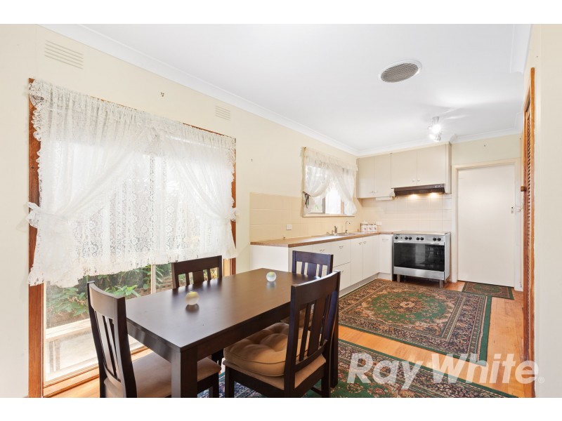 17 Gilbert Court, Scoresby VIC 3179