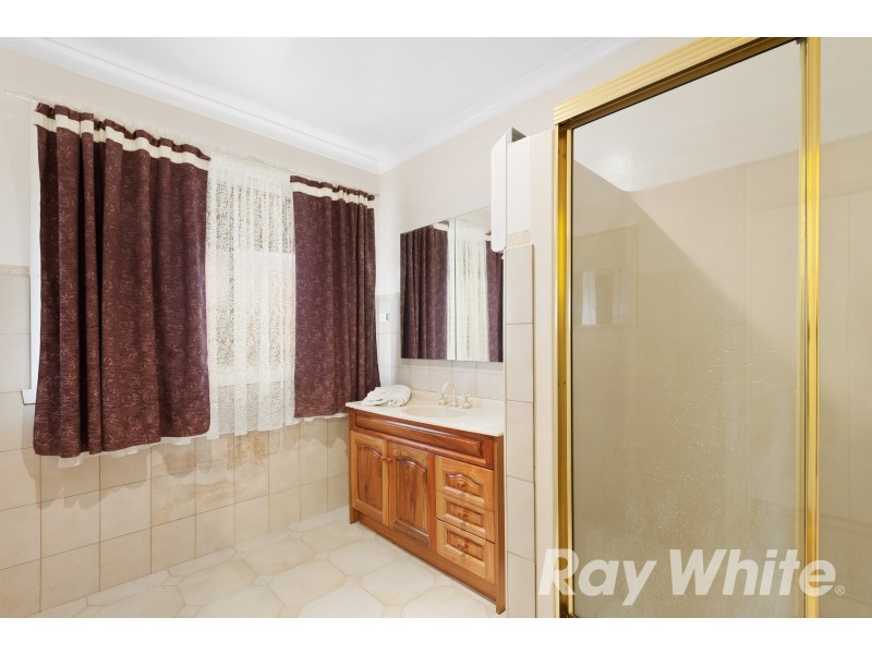 17 Gilbert Court, Scoresby VIC 3179