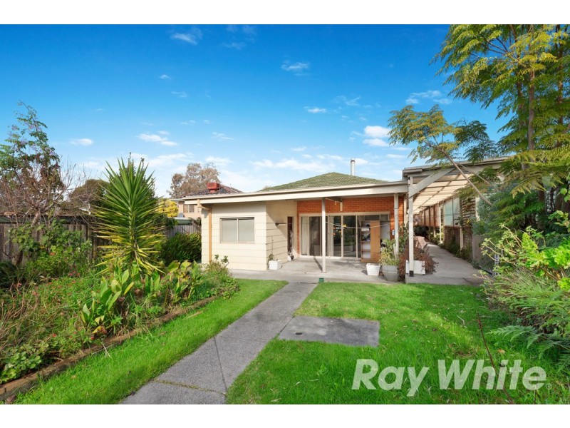 17 Gilbert Court, Scoresby VIC 3179