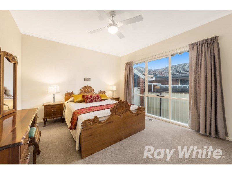 28 Chappell Drive, Wantirna South VIC 3152