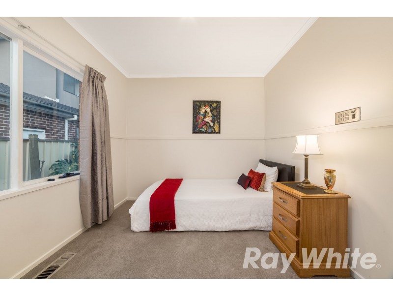28 Chappell Drive, Wantirna South VIC 3152