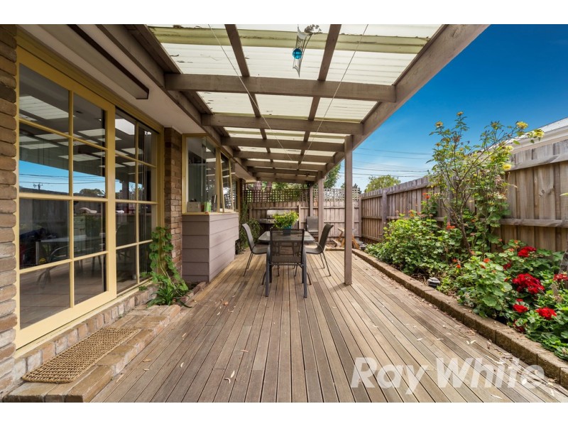 1 Cheviot Close, Wantirna VIC 3152