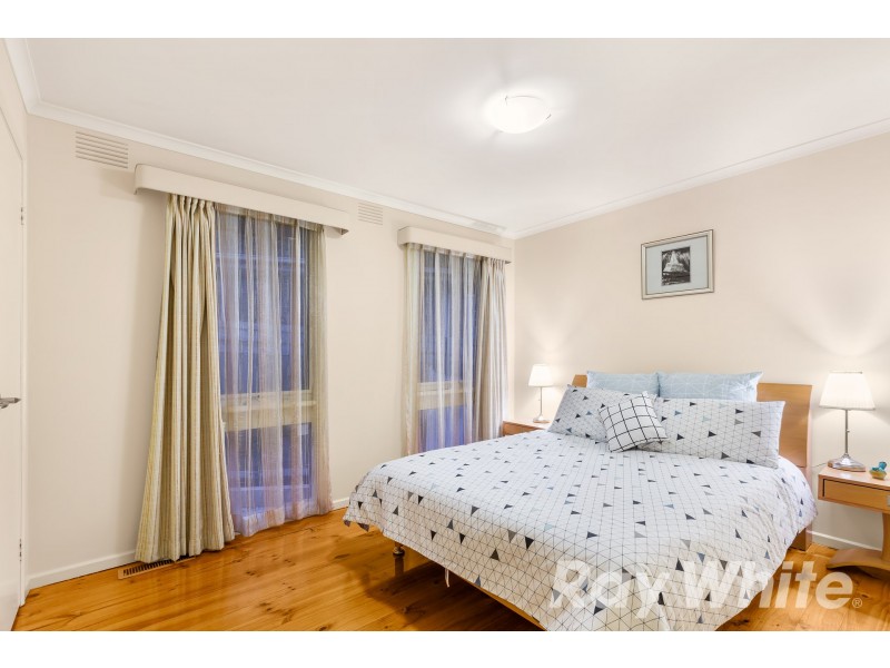 9 Birchfield Crescent, Wantirna VIC 3152