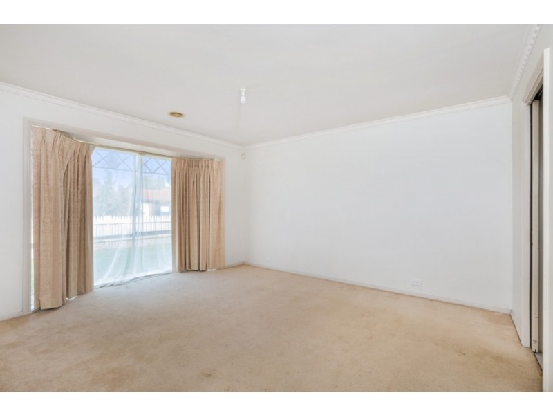 10 Brindalee Place, Cranbourne East VIC 3977