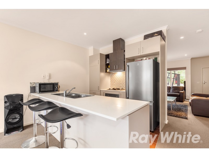 8/5 Milton Street, Ferntree Gully VIC 3156