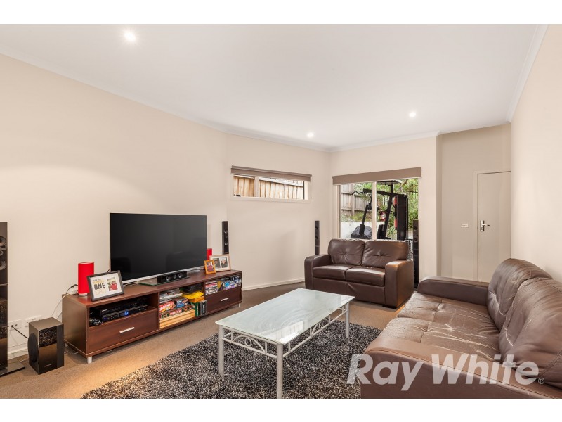 8/5 Milton Street, Ferntree Gully VIC 3156