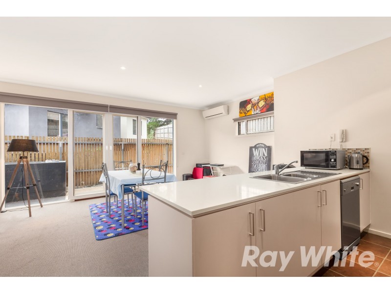 8/5 Milton Street, Ferntree Gully VIC 3156