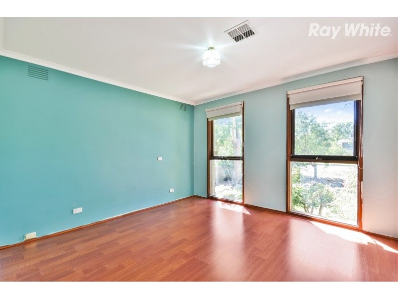 25 Armstrong Road, Bayswater VIC 3153