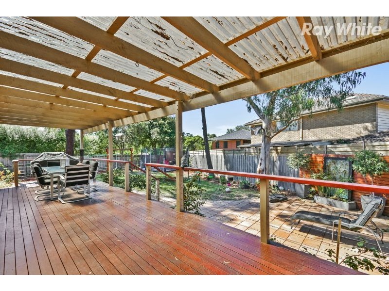 15 Ellerton Square, Wantirna VIC 3152