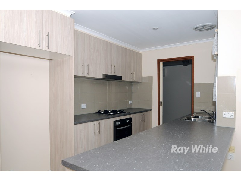 4 Coppelia St, Wantirna South VIC 3152