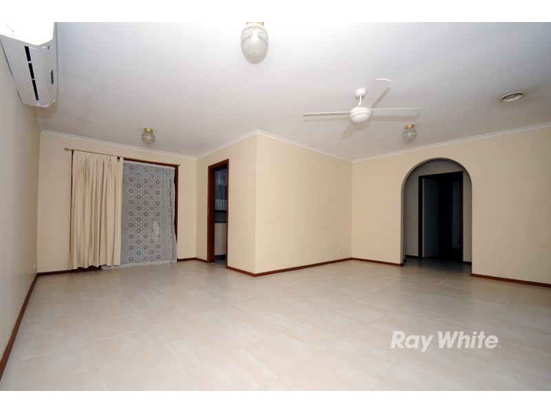 4 Coppelia St, Wantirna South VIC 3152