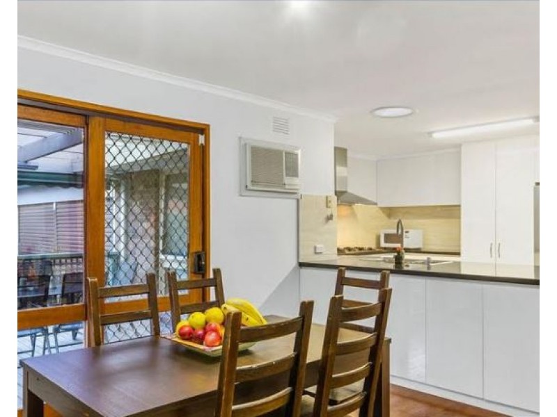 62 Wallace Road, Wantirna South VIC 3152