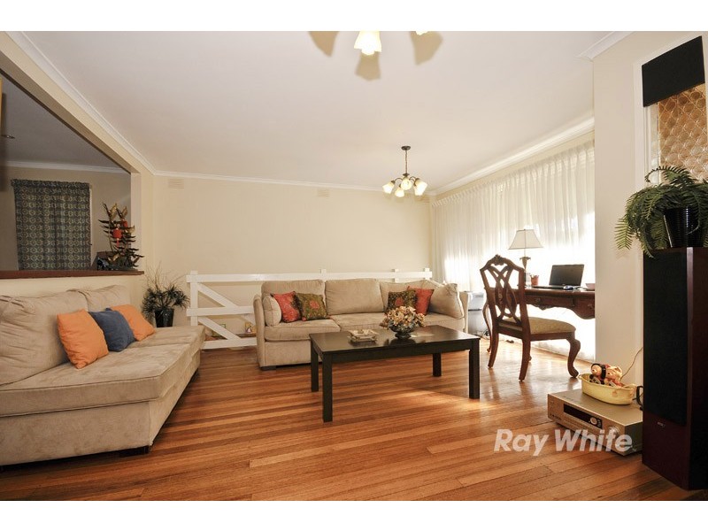 63 Chartwell Drive, Wantirna VIC 3152