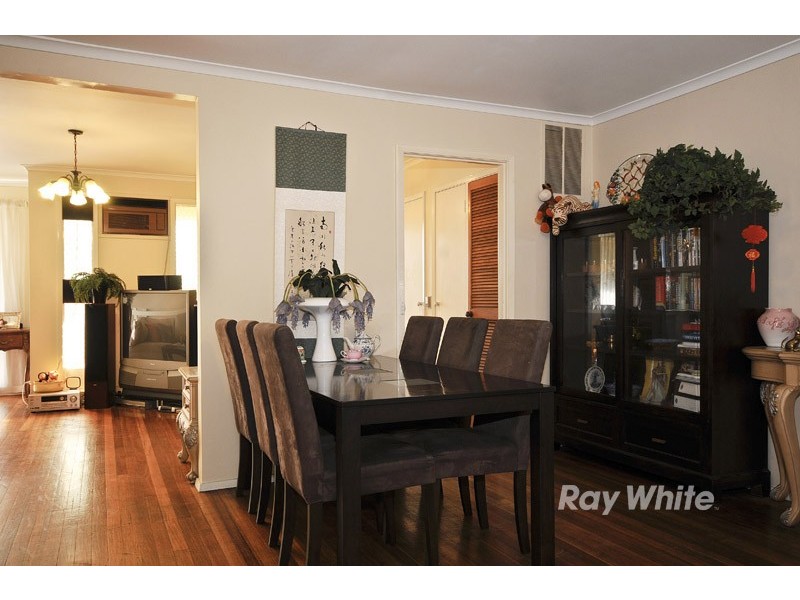 63 Chartwell Drive, Wantirna VIC 3152