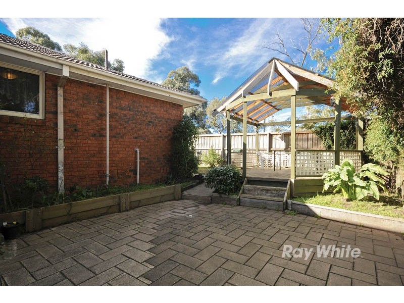 63 Chartwell Drive, Wantirna VIC 3152