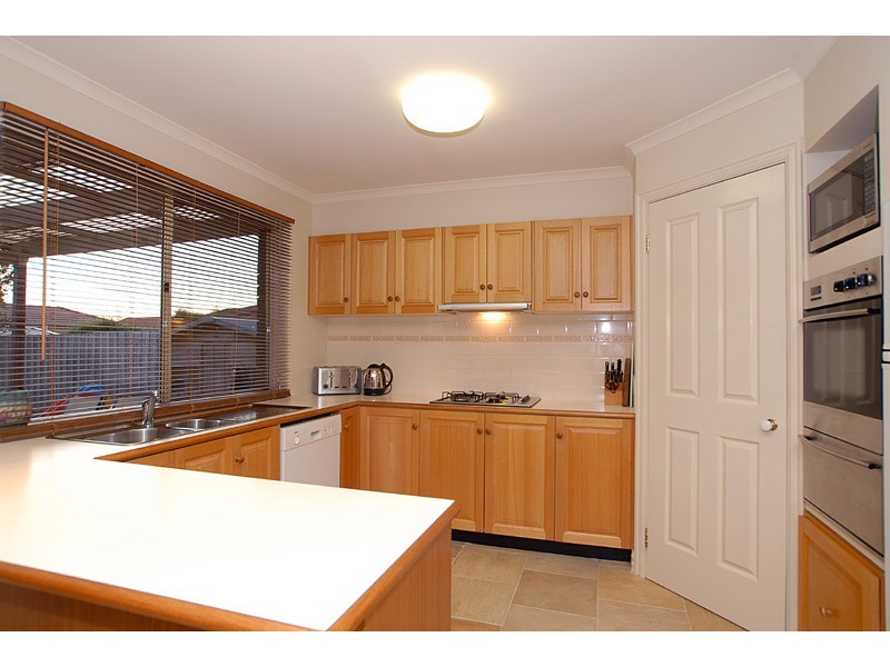 12 Armagh Crescent, Wantirna South VIC 3152