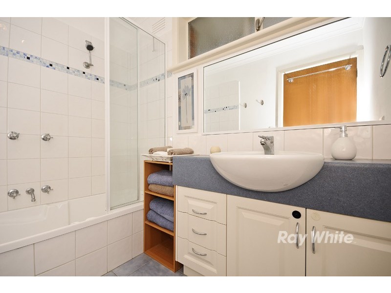 9 Queenstown Road, Boronia VIC 3155