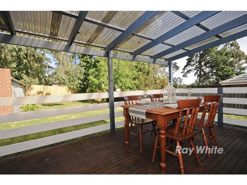 9 Queenstown Road, Boronia VIC 3155