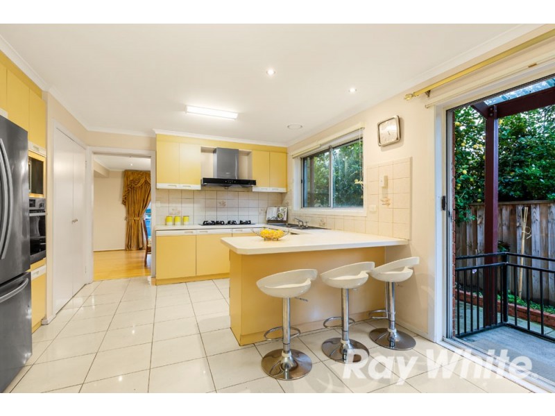 12 Leo Close, Wantirna South VIC 3152