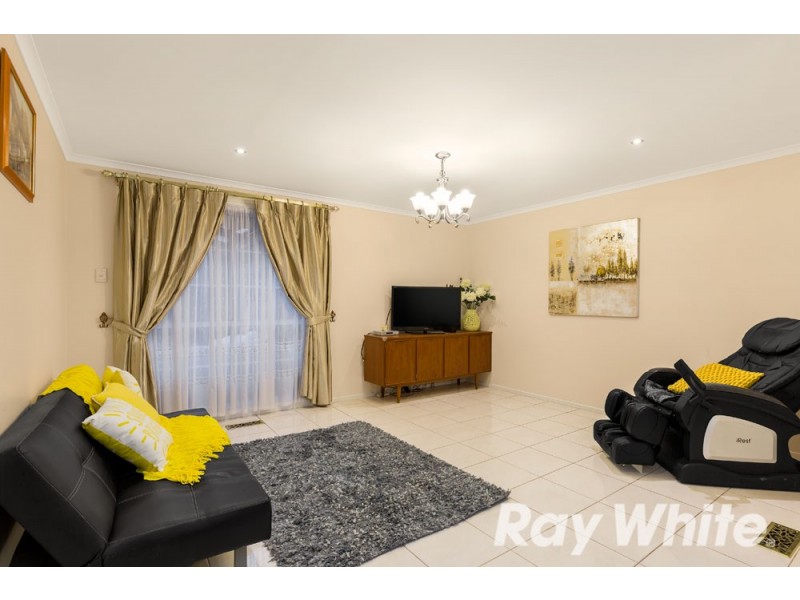 12 Leo Close, Wantirna South VIC 3152
