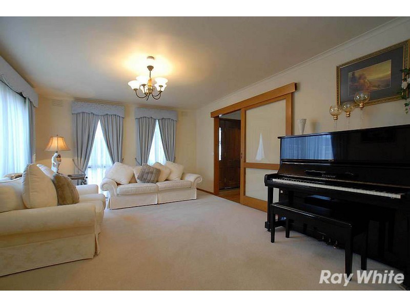 1 Aughton Court, Wantirna VIC 3152