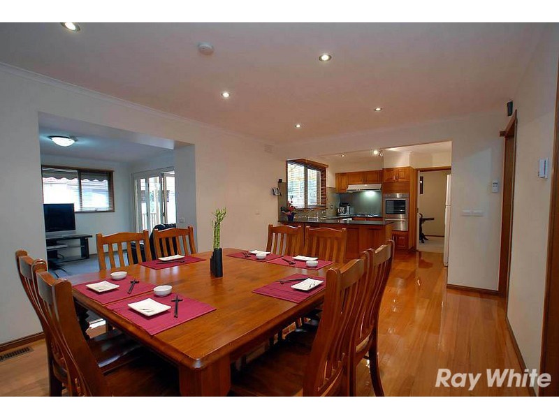 1 Aughton Court, Wantirna VIC 3152