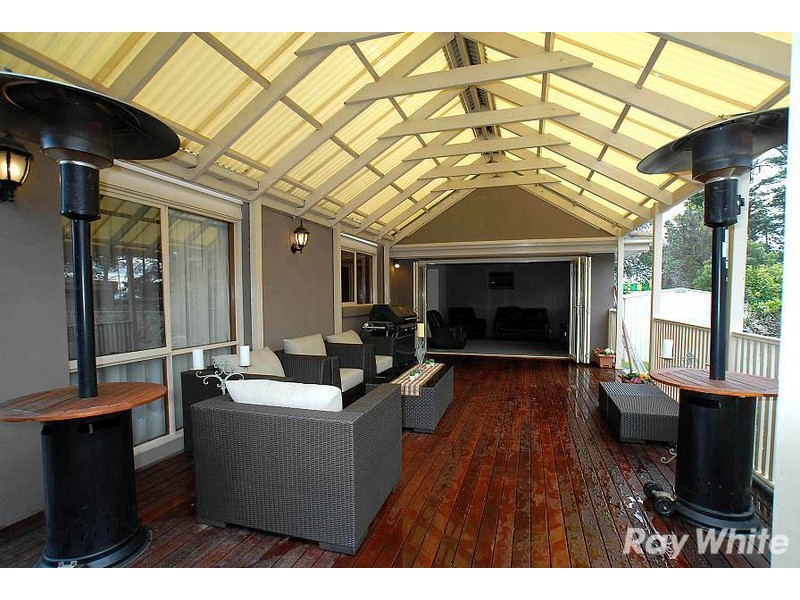 1 Aughton Court, Wantirna VIC 3152