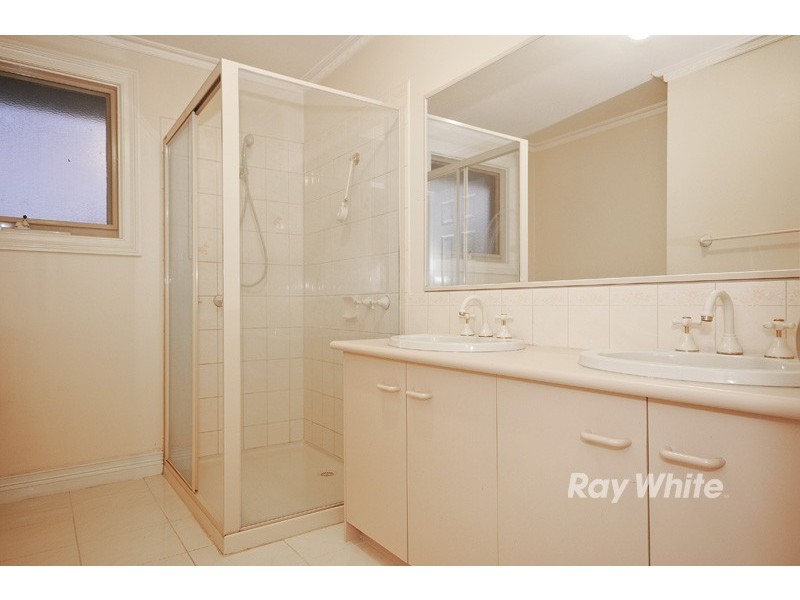 1 Mourik Court, Wantirna VIC 3152