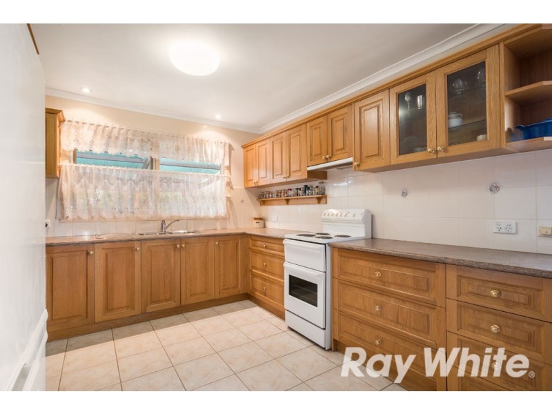 6 Don Court, Wantirna South VIC 3152