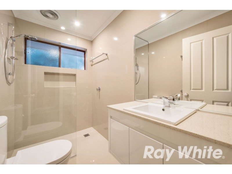 4/56 Mowbray Drive, Wantirna South VIC 3152