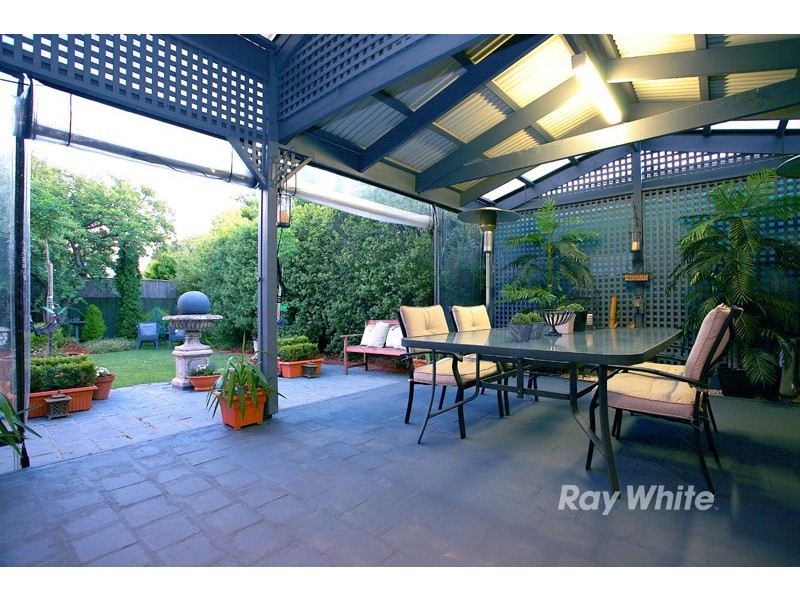 10 Rotherwood Close, Wantirna VIC 3152