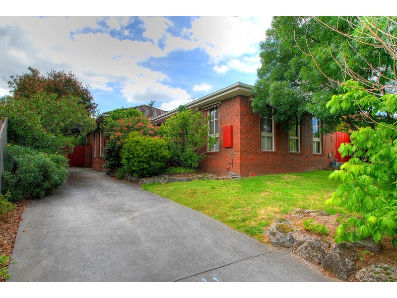 10 Wondalea Crescent, Wantirna VIC 3152