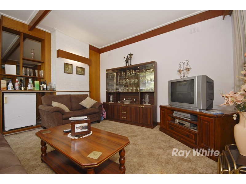 13 Telopea Street, Wantirna South VIC 3152